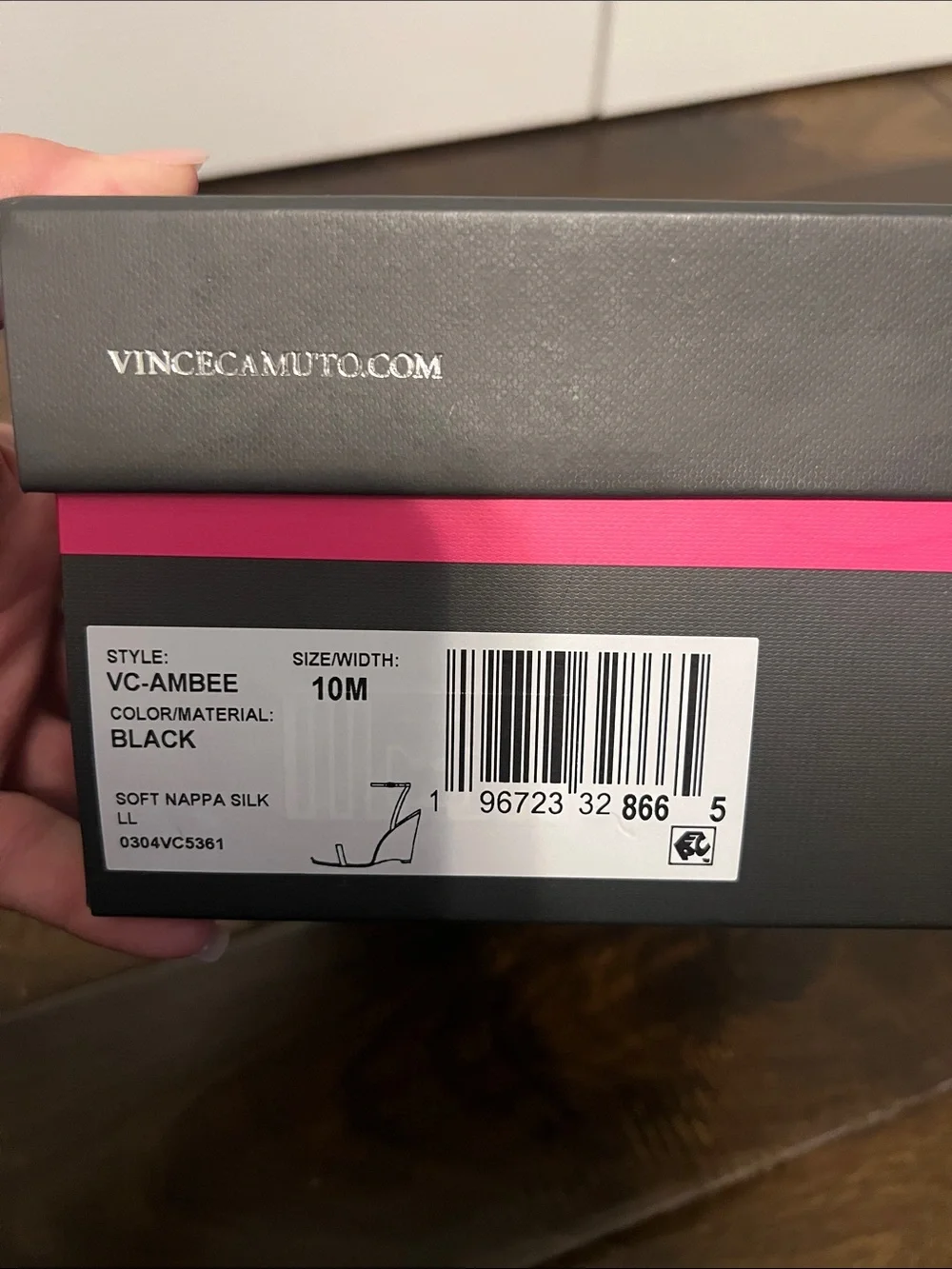 NIB Vince Camuto Black Strappy Square-Toe Ambee Wedge Sandals Size 10M